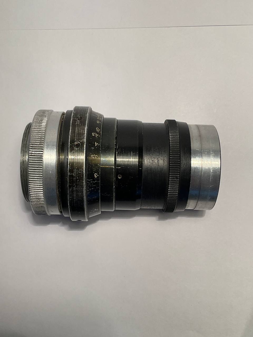 KMZ Jupiter-11 135mm f/4 Experimental | Red "P" | 12-Blade Bokeh [Tested]