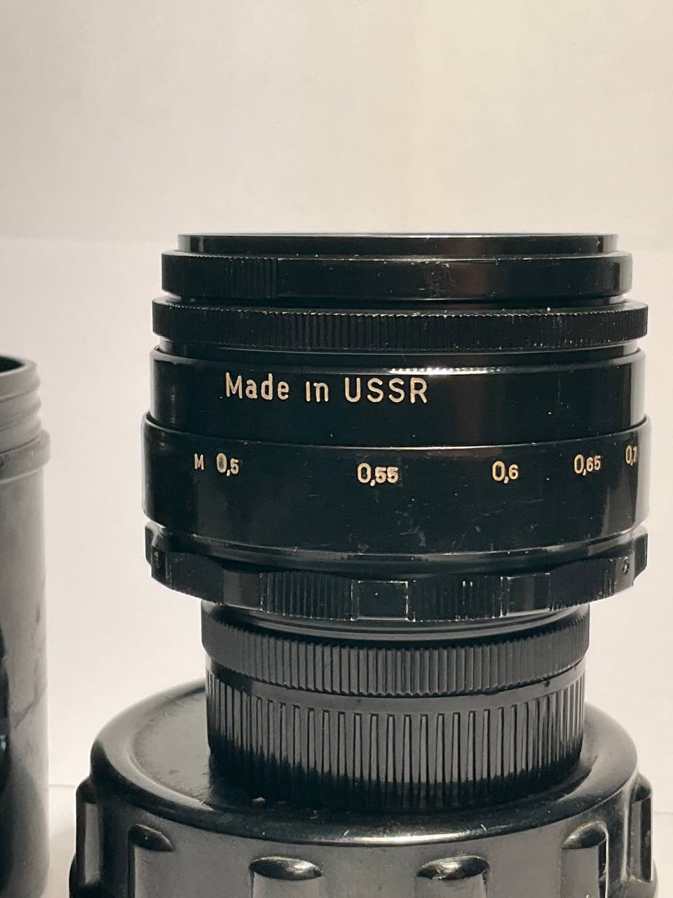 Early Helios-44 58mm f/2 | M42 Swirly Bokeh Prime [Tested]