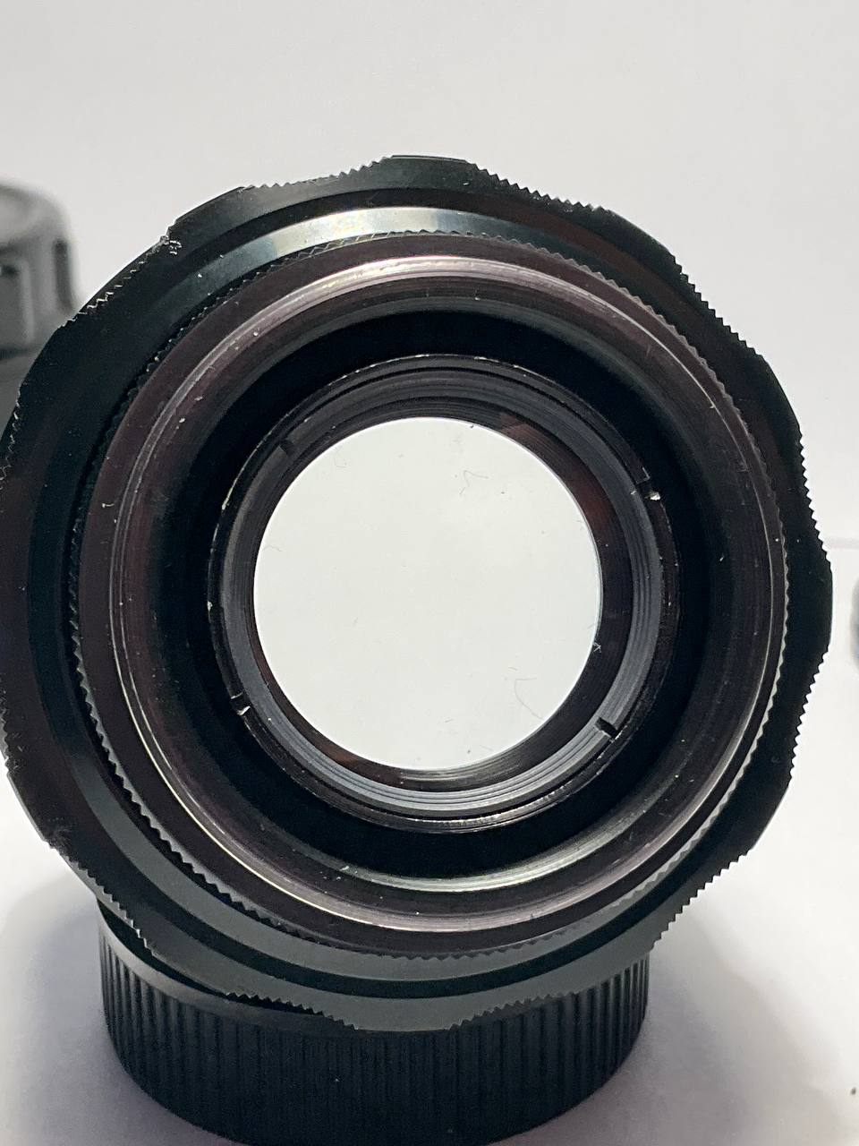 Early Helios-44 58mm f/2 | M42 Swirly Bokeh Prime [Tested]