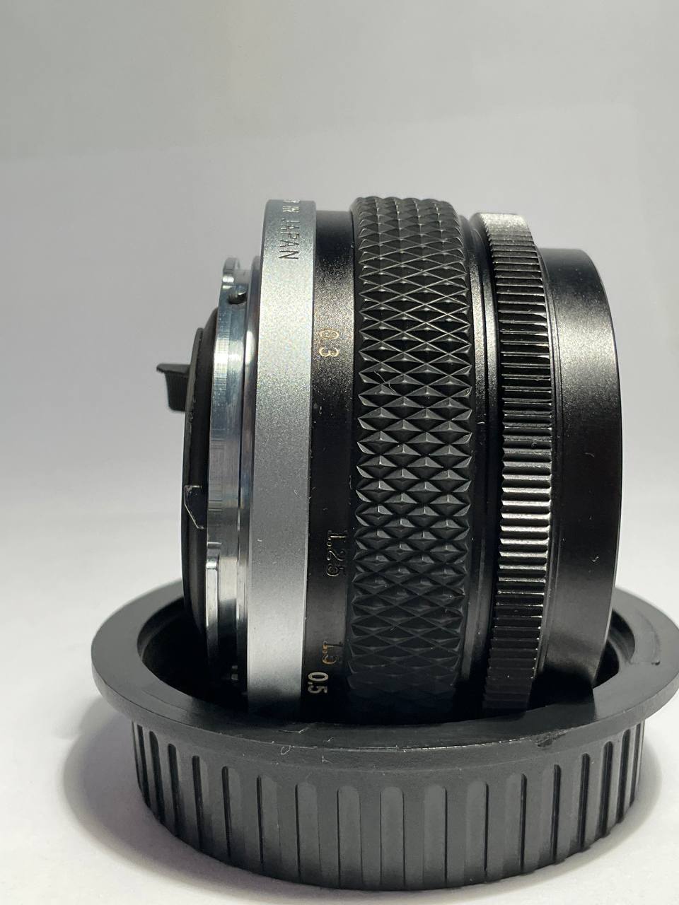 Olympus Zuiko 35mm f/2.8 MC Vintage Lens | OM Mount [Tested]